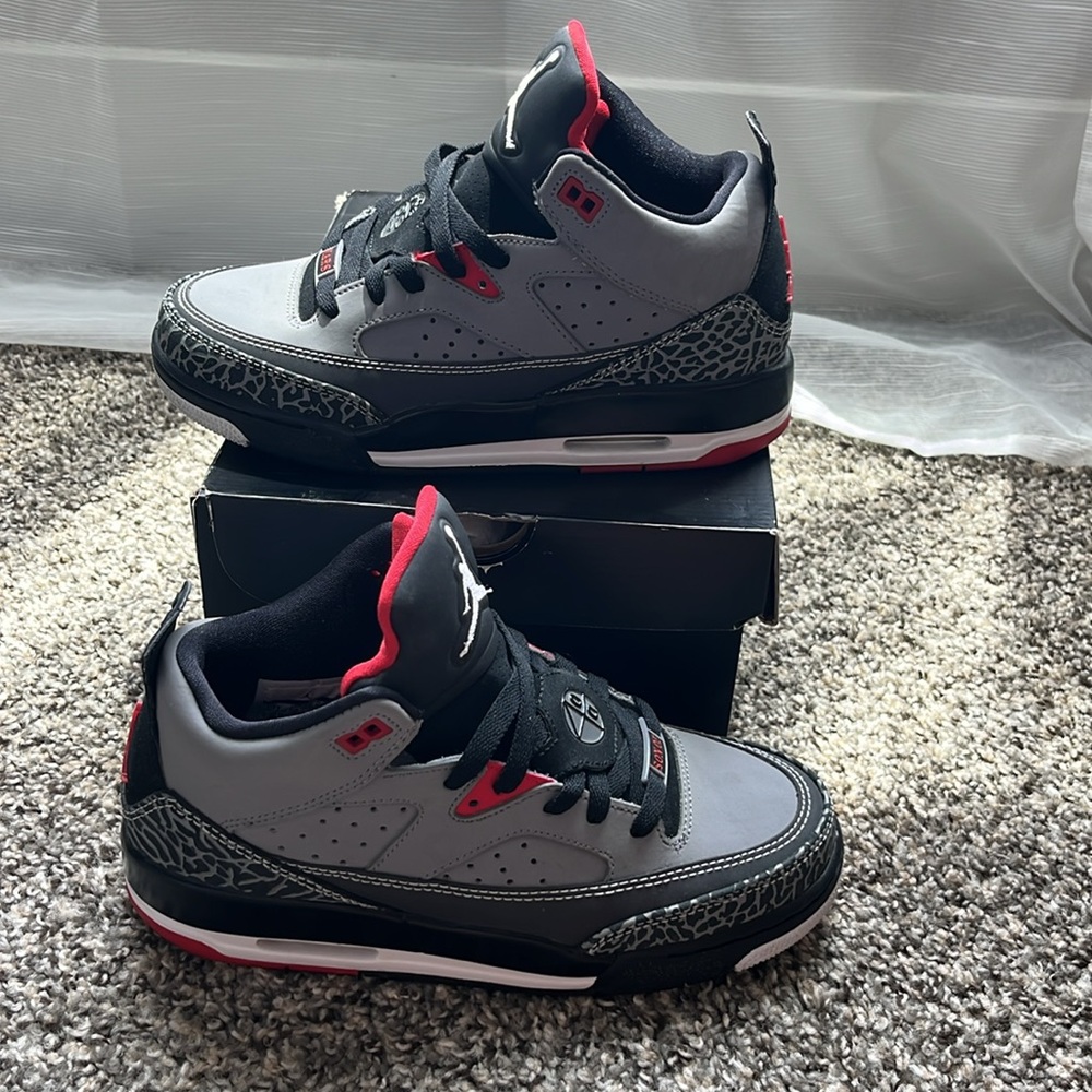 Jordan Son of Mars Cement Grey 4.5Y